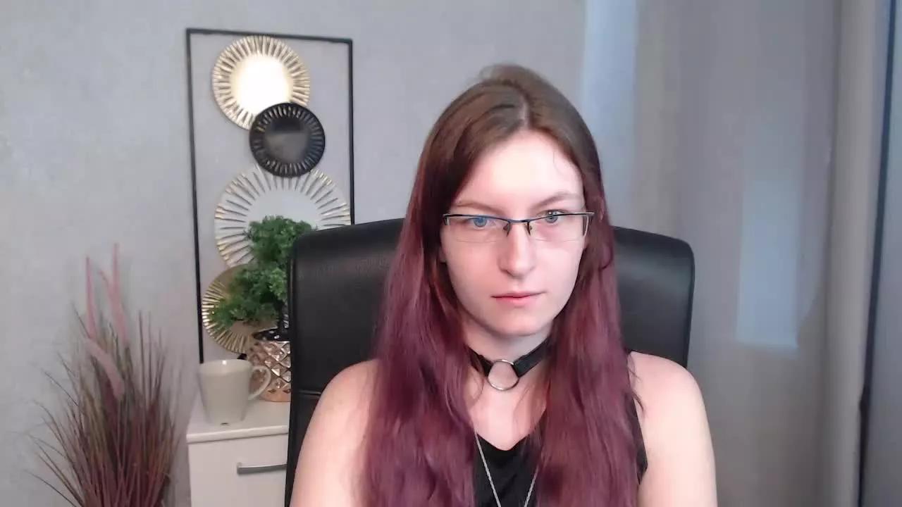 tastyEmma on Streamray 