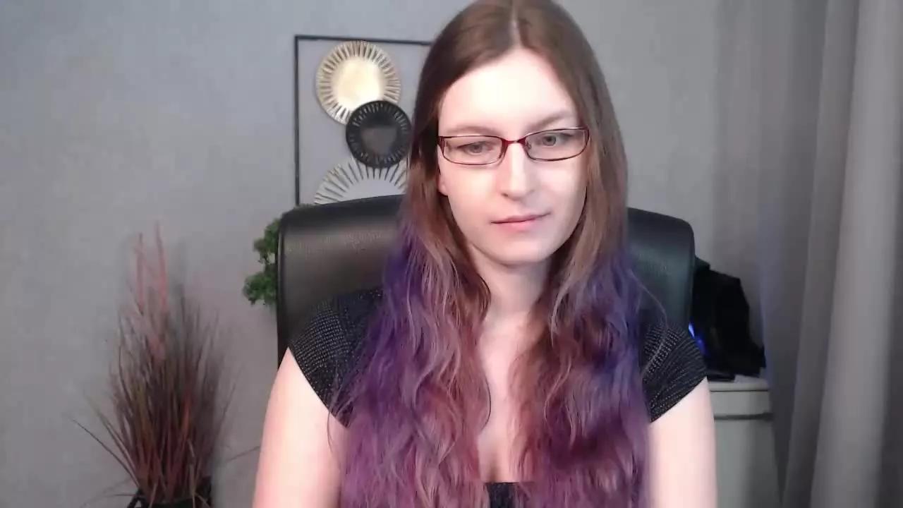 tastyEmma on Streamray 