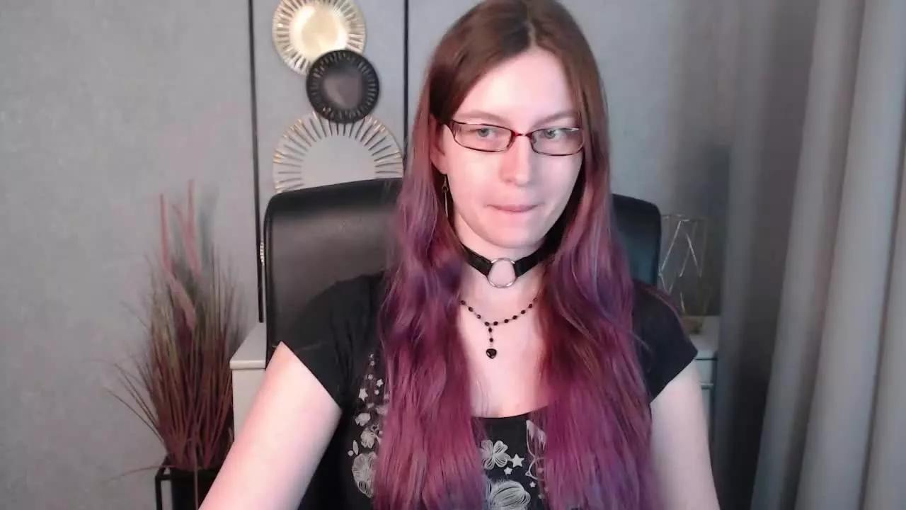 tastyEmma on Streamray 