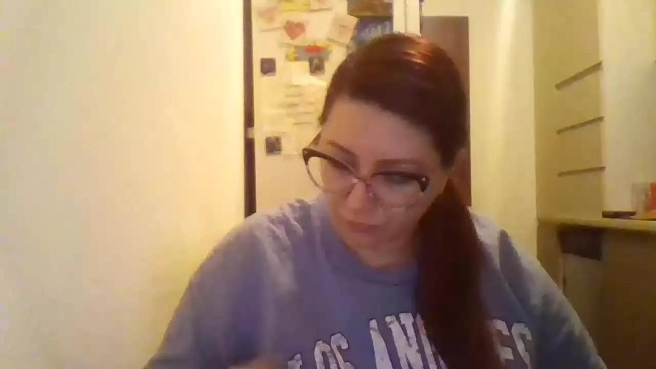 VelvetPurple on Streamray 