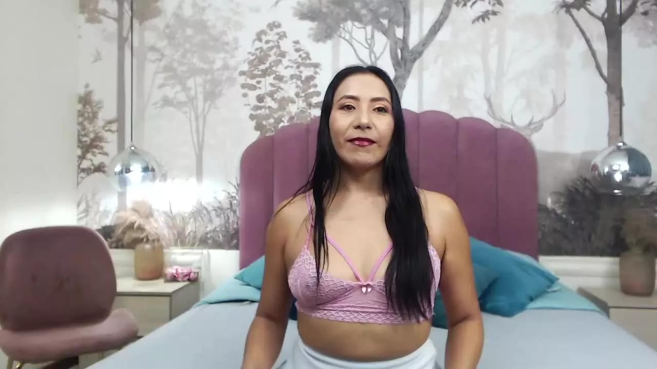 Vivivenne54 on Streamray 