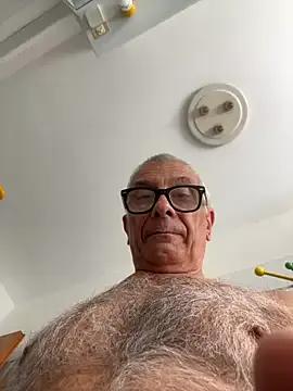 4n4l1zz4m1 on StripChat 