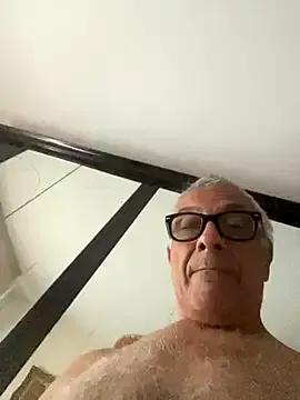 4n4l1zz4m1 on StripChat 