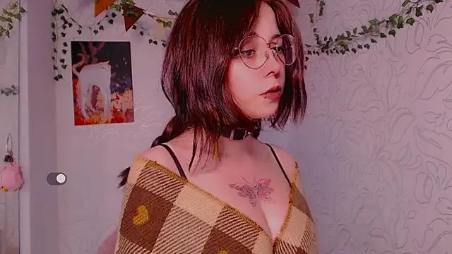 _miraclecattt_ — Freechat on StripChat