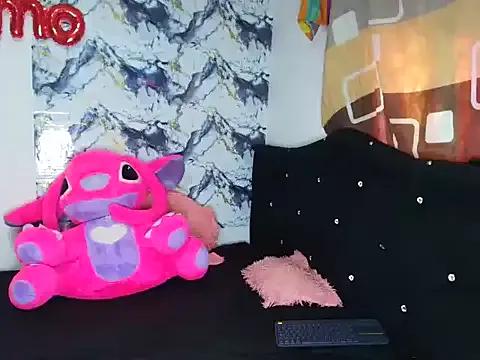 aila_love on StripChat 