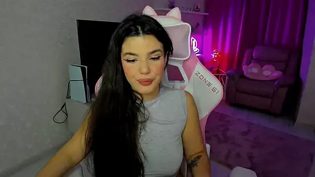 AlluringAriel — dancing in underwear ahhh