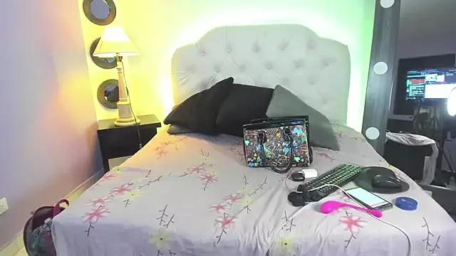 Anna_Stonne__ on StripChat 