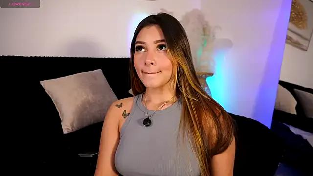 Annie_Watson_ on StripChat 