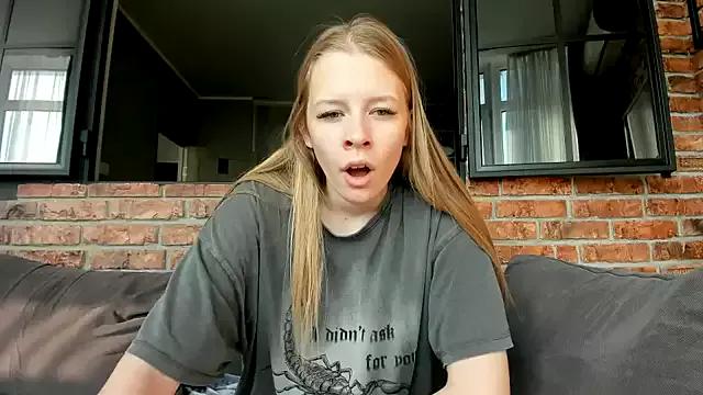 AnnNorriss on StripChat 