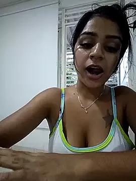 AnnRosse18 on StripChat 