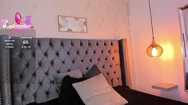 Anya_Belth — Rub my clit and fuckme with the dildo