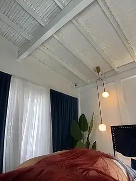 ArieliciousXXX — BIG SQUIRT WITH DOMI