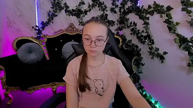ArrinaWairr — give me a big teddy bear