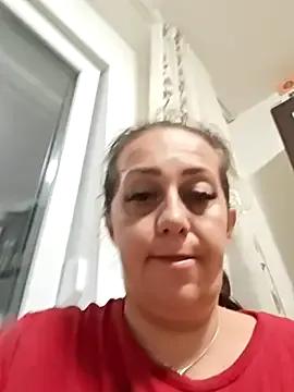 AvaNastyMilf — Vibe me hard in public + gift