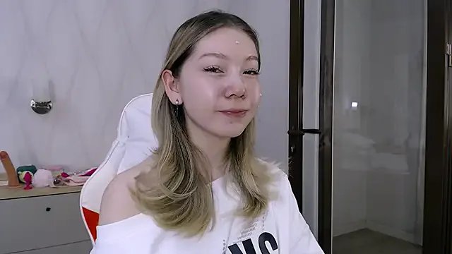 Babby_Rabbit on StripChat 