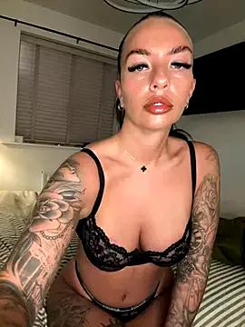 BELLABLACKXUK on StripChat 
