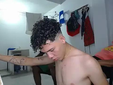 brutal_dirty_sex — fingers in pussy