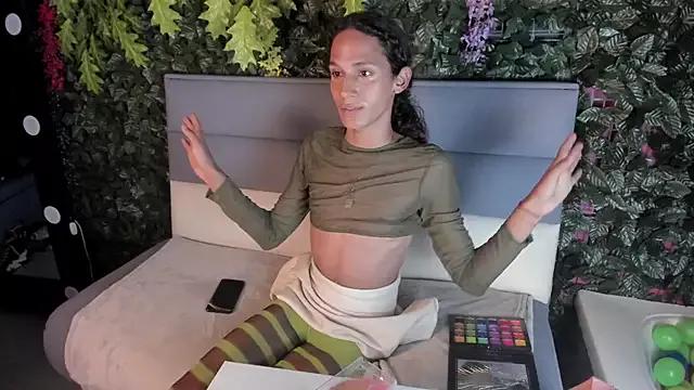 cassidy_blossom on StripChat 
