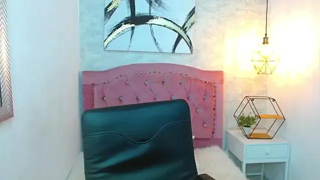 Celesteevanss_ on StripChat 