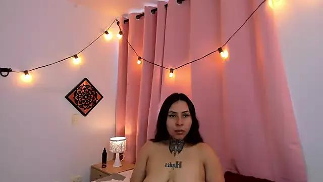 Celestial_shine on StripChat 