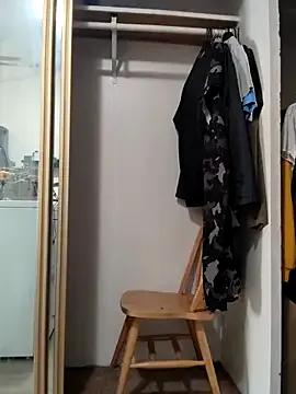 CirclingClass on StripChat 