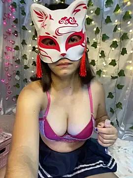 CLTFUDIDAKKKK — Prendedor de mamilos + Plug anal RGB