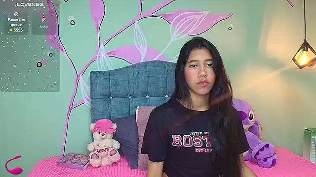 Connie_Bell on StripChat 