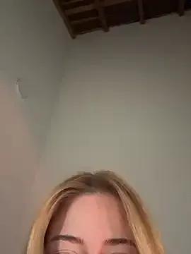 curchez_ on StripChat 