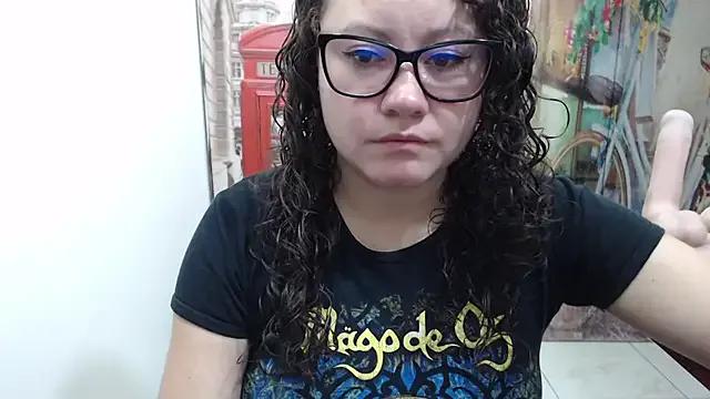 curly_greeneyed — Get Naked!!!