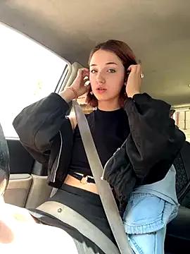 DollyTall — Destroy my tight pussy with 2 fingers