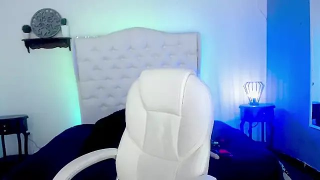 elena_detroya on StripChat 