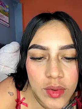 Emily_sharlot — spit.my tits plus spanking