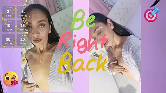 Emma_lorense22 on StripChat 