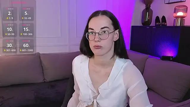 EmmaJakson on StripChat 