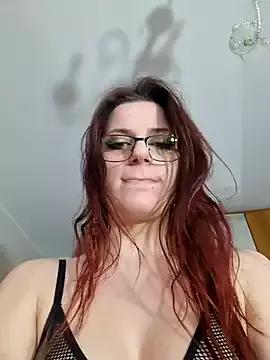 EmmaPeach97 on StripChat 