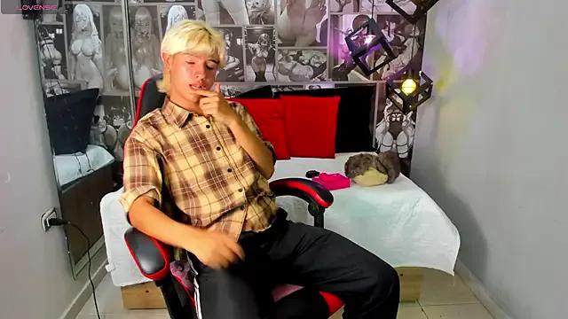 Enrrixxx_ on StripChat 