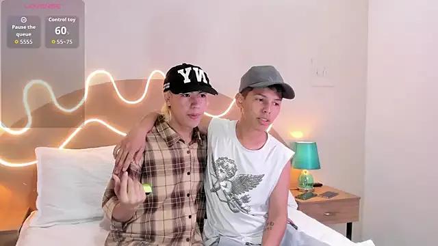 Enrrixxx_ on StripChat 