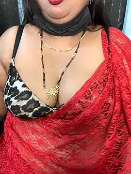 GEET-LOVE on StripChat 