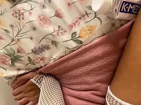 GoddessFreeIvy — take off bikini + rub my pussy (masturb)