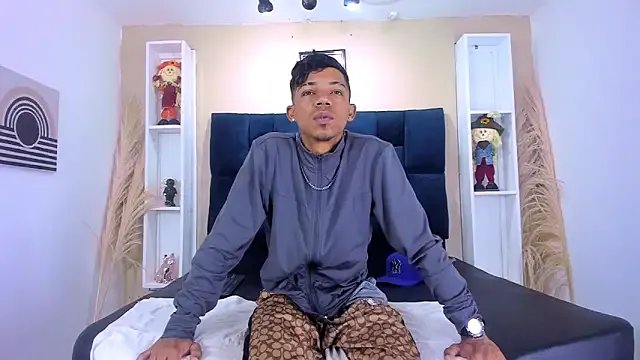 Gregory_Sforza on StripChat 