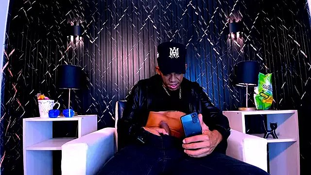 Gregory_Sforza on StripChat 