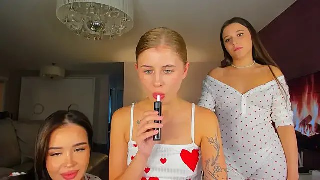 hannah_x_x_ on StripChat 