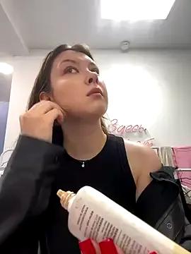 HannaJohnson — Show of panties