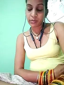 Hotty-Nidhi on StripChat 