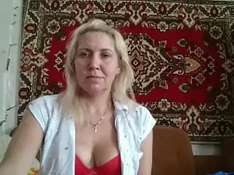 IrinaB1 on StripChat 