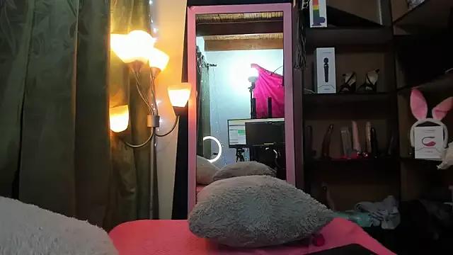 iriss_25 on StripChat 