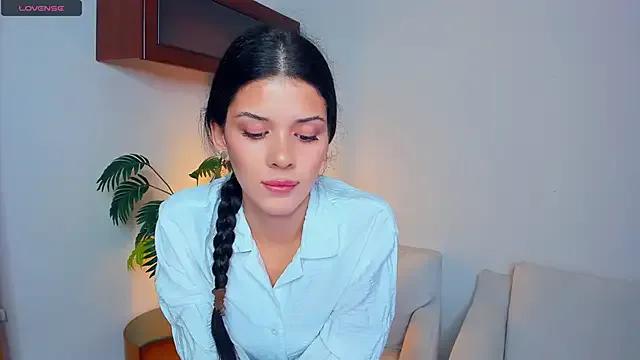 JoCauterucci — My hands love my legs