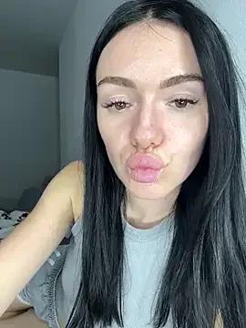 karrr__aaa on StripChat 