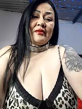 kittyhotass1 on StripChat 