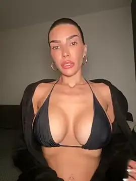 krissiswrld- — - NAKED BOOBS, LT video